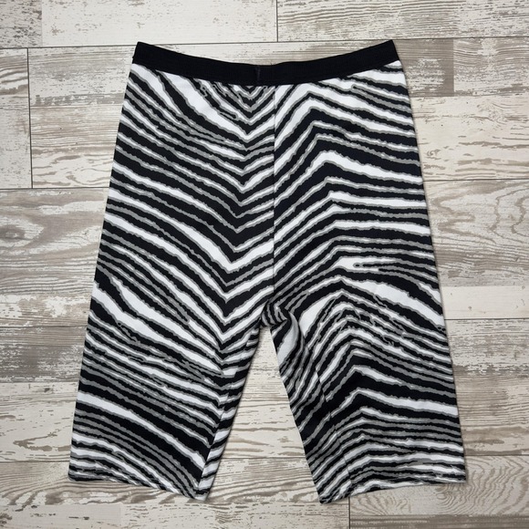 Vintage Bike Zubaz Compression Shorts Mens Large Black Zebra Animal Print USA - Picture 7 of 8